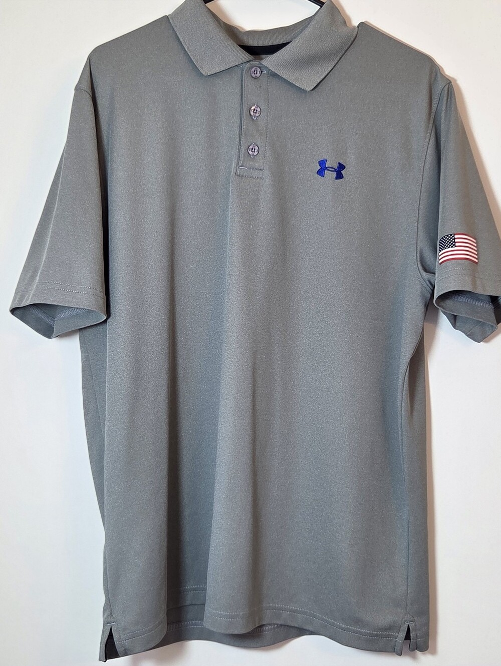 Under Armour HeatGear Polo Gray Blue Logo USA Flag Golf Shirt Men's LG Loose